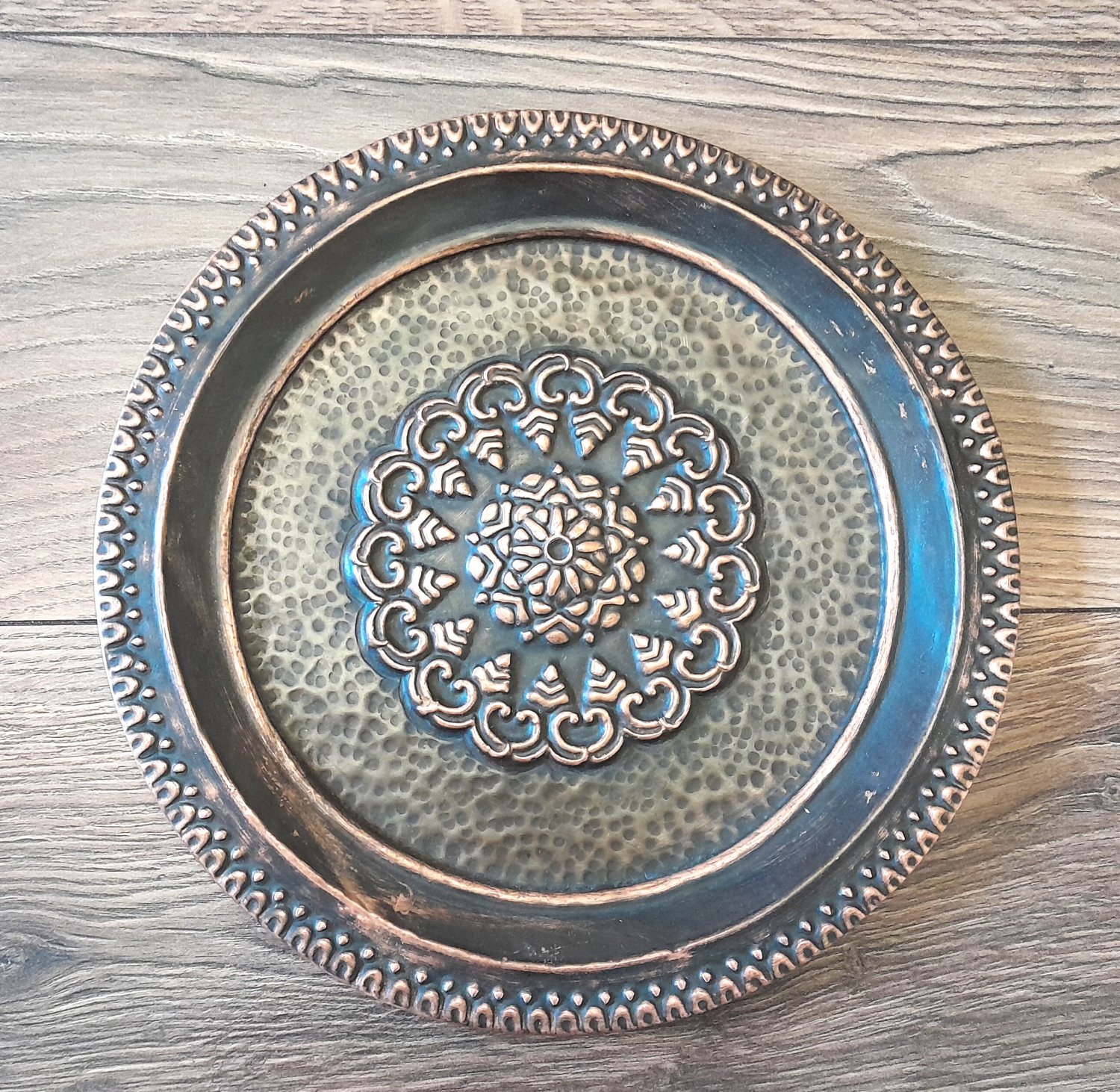 Vintage Embossed Copper Wall Tray &acirc;�� Armenian Floral & Geometric D&Atilde;&copy;cor, Soviet Era 1960s&acirc;��1970s