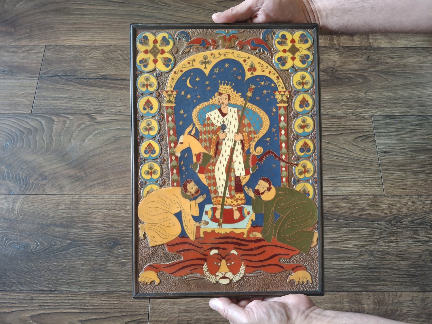 Brave Nazar Vintage Embossed Copper Enamel Wall Decoration