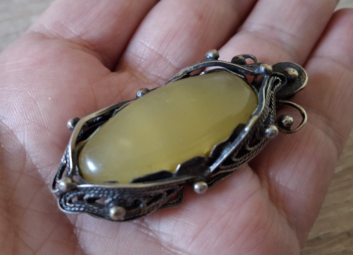 Vintage Armenian Soviet Filigree Agate Pendant: 1960s Ethnic Necklace