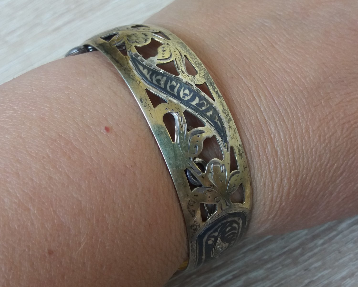 Vintage Soviet Silver .875 Cuff Bracelet &acirc;�� Adjustable Ethnic Hammer & Sickle Star Hallmarked