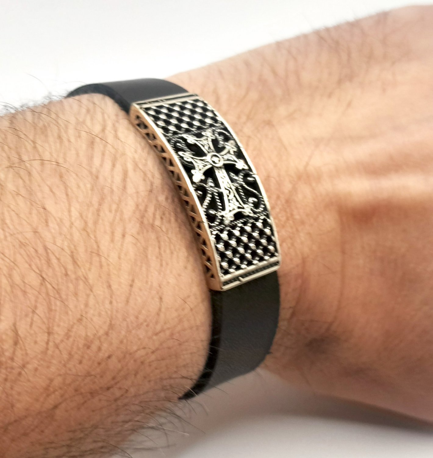 Men&acirc;��s Leather Bracelet with Armenian Cross Sterling Silver .925, Faith Jewelry