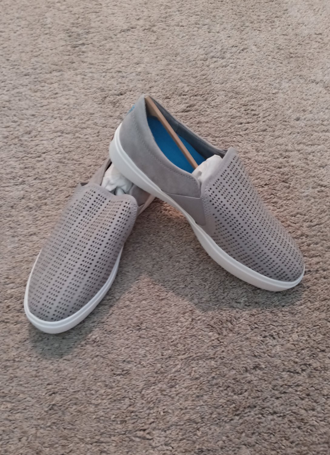 Dr. Scholl's Women's Wander Up Sneaker Gray 11M New in Box