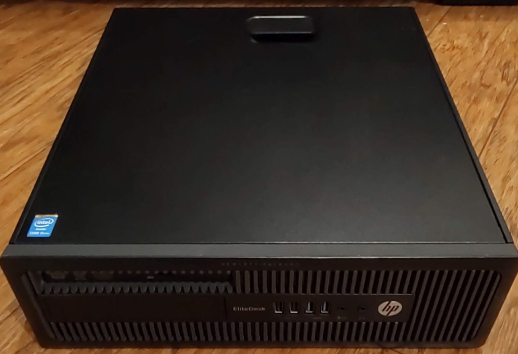 HP EliteDesk 800 G1 SFF: Intel Core i7-4770, 8GB, 480GB SSD+500GB HDD, GbE LAN, Linux Mint Cinnamon