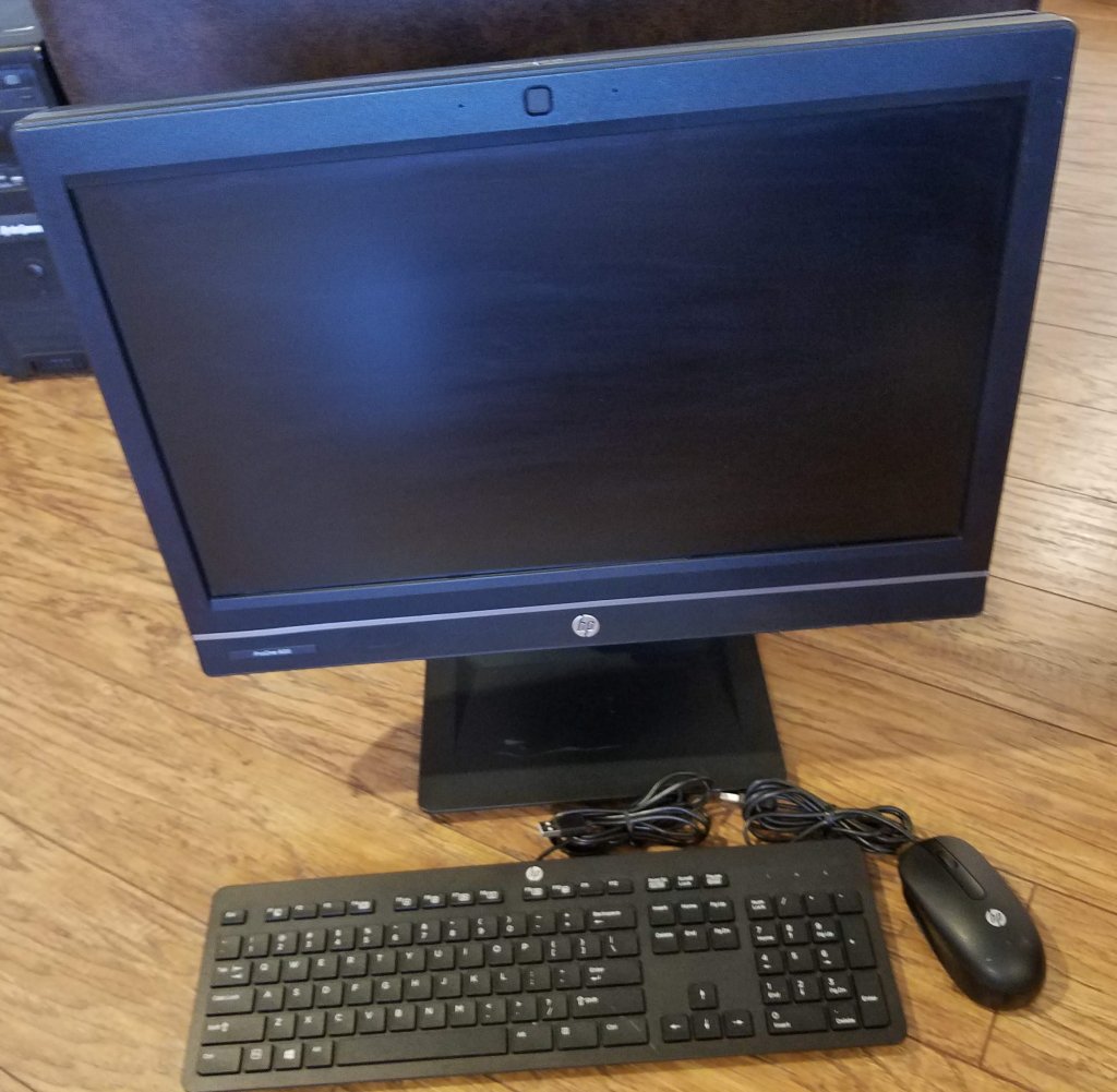 HP ProOne 600 G1 21.5" AiO: Core i5-4590S, 8GB, 240GB SSD, DVD&Acirc;&plusmn;RW, GbE LAN,Wifi, Win10 Pro or Linux