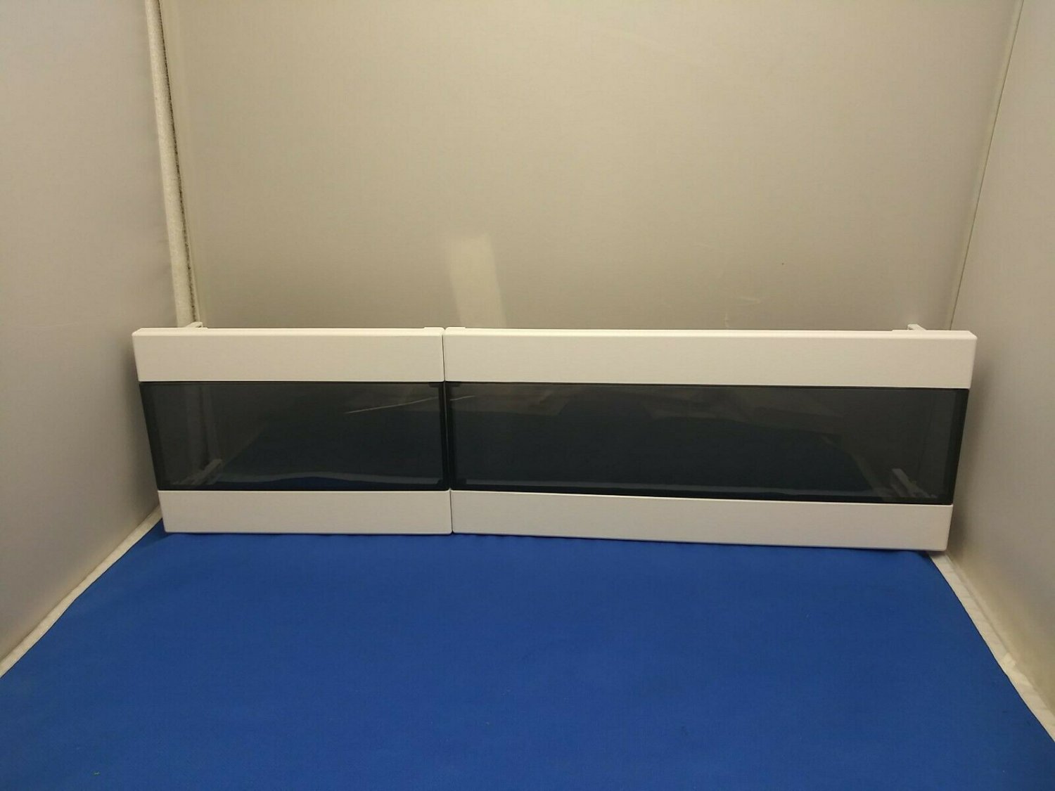 Agilent 1260 Infinity hplc left window&Acirc;&nbsp;door