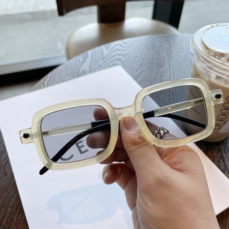 Retro Trendy Thick Frame Sunglasses Vintage Women Brand Designer 2022