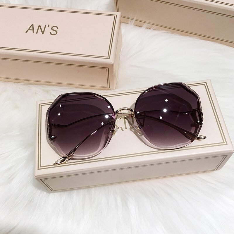 Tea Gradient Sunglasses Women Ocean Water Cut Trimmed Lens Metal Curved Temples Sun Glasses