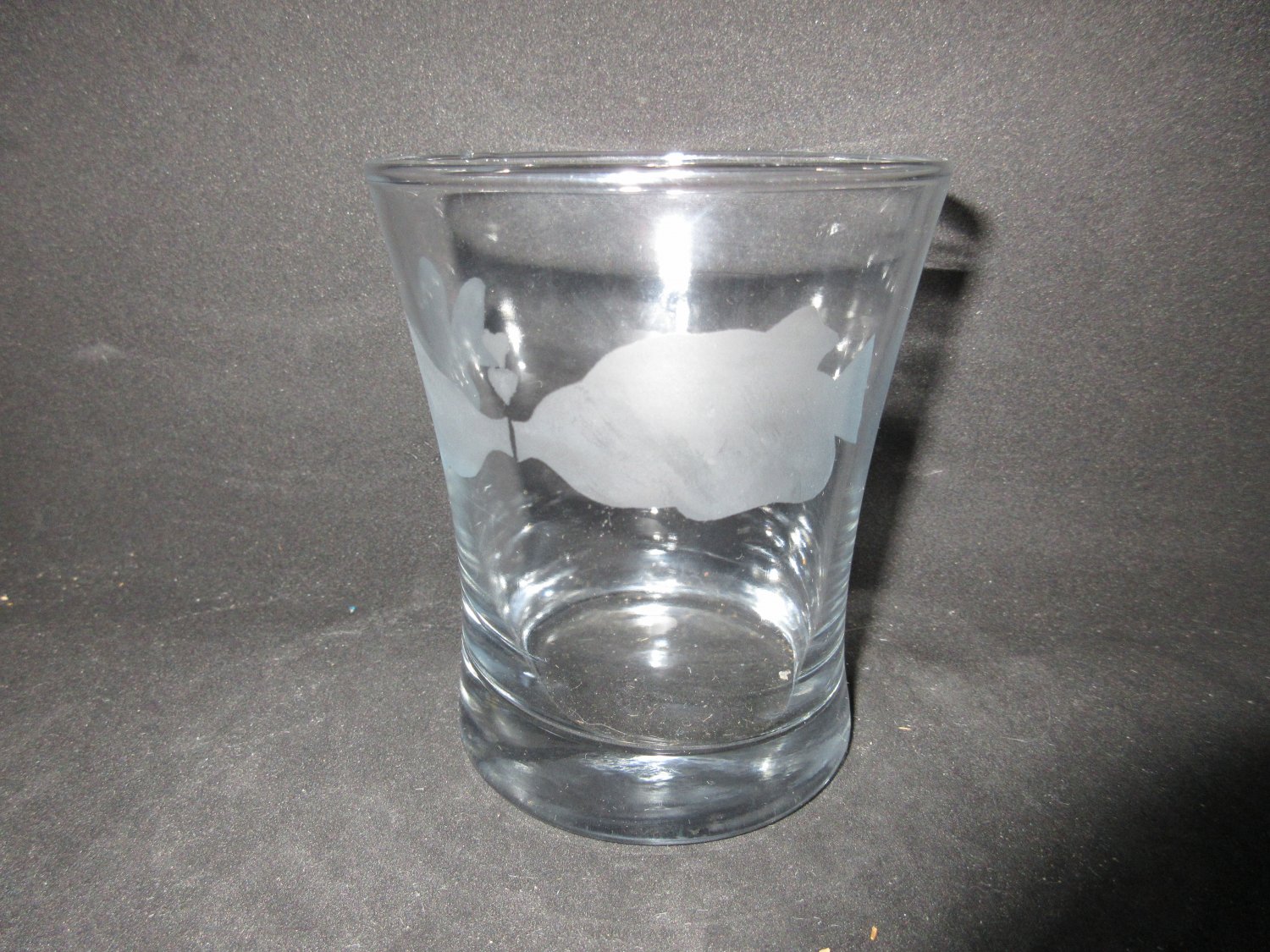 NEW ETCHED KISSING GOURAMI DRINKING GLASS TUMBLER
