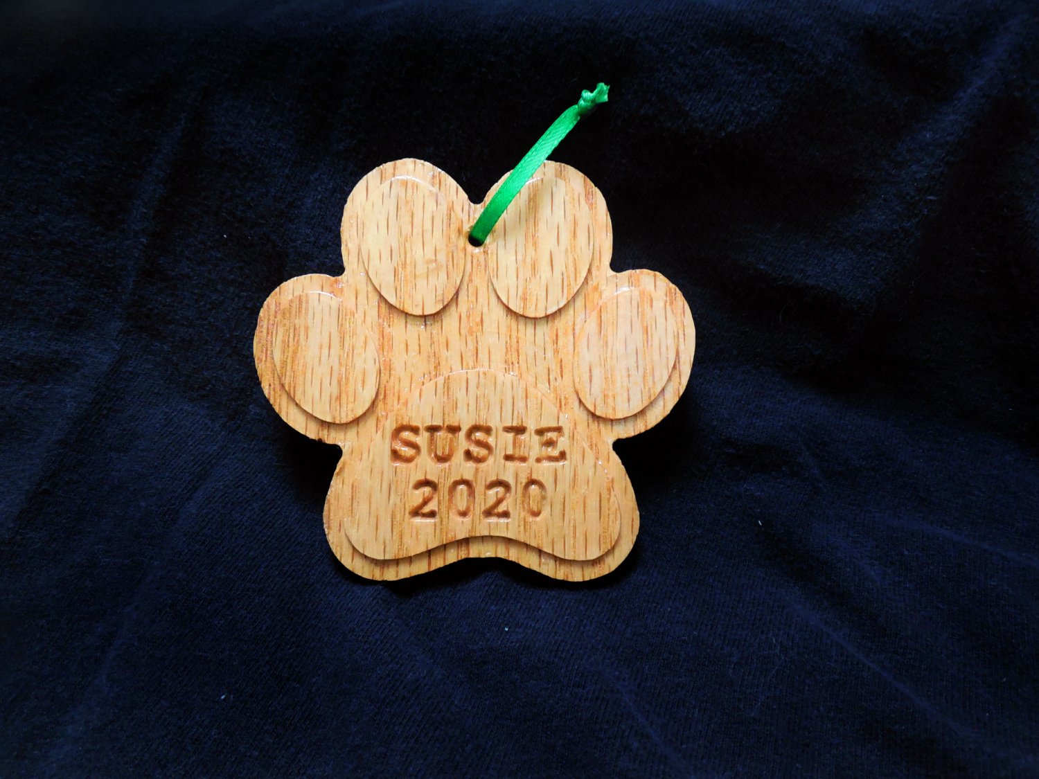 Custom Dog Paw Christmas Tree Ornament - Pet Keepsake