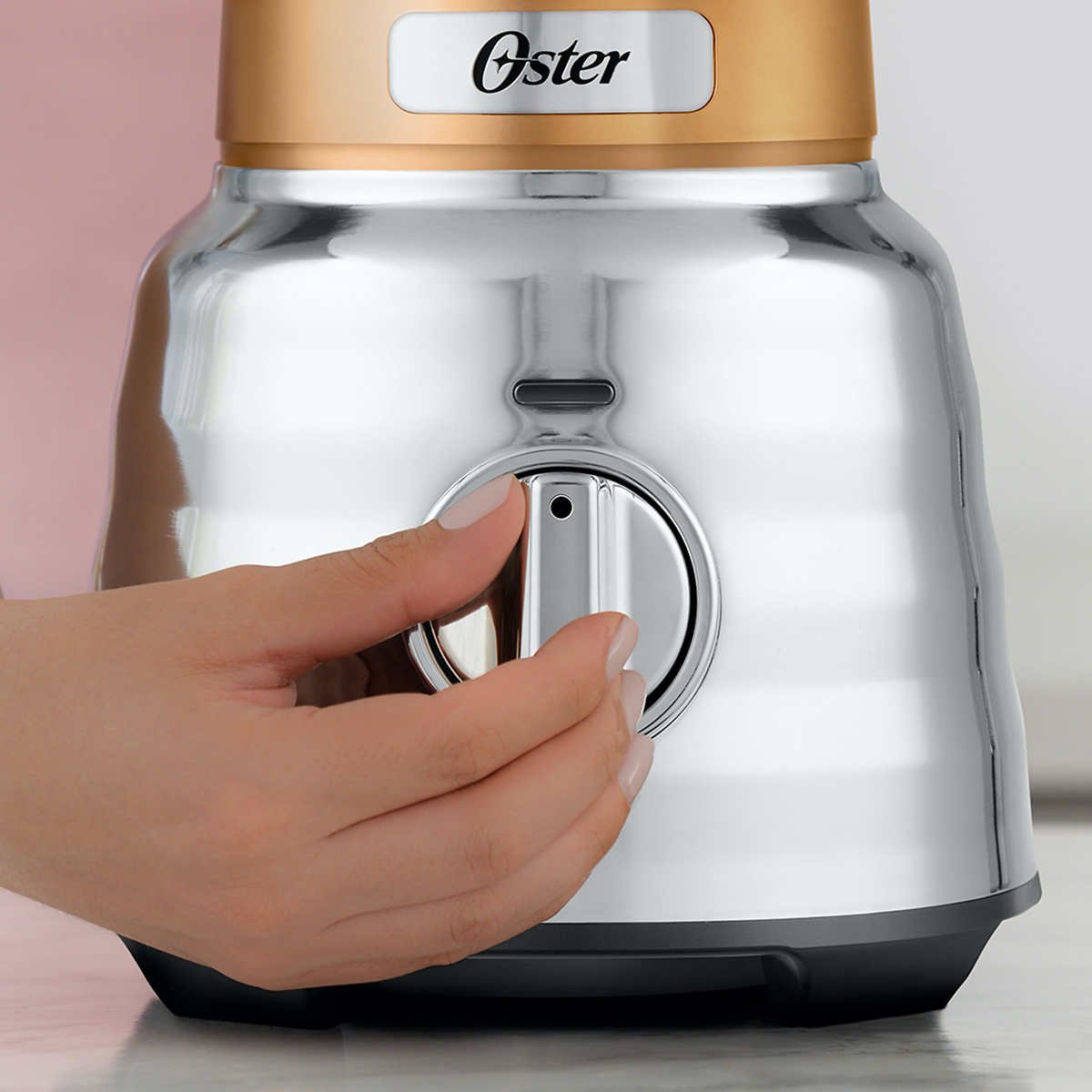 Oster Ice Crushing Beehive Performance Blender, 1100 Watts 7Cup