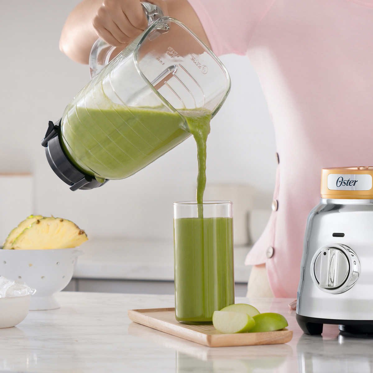 Oster Ice Crushing Beehive Performance Blender, 1100 Watts 7Cup