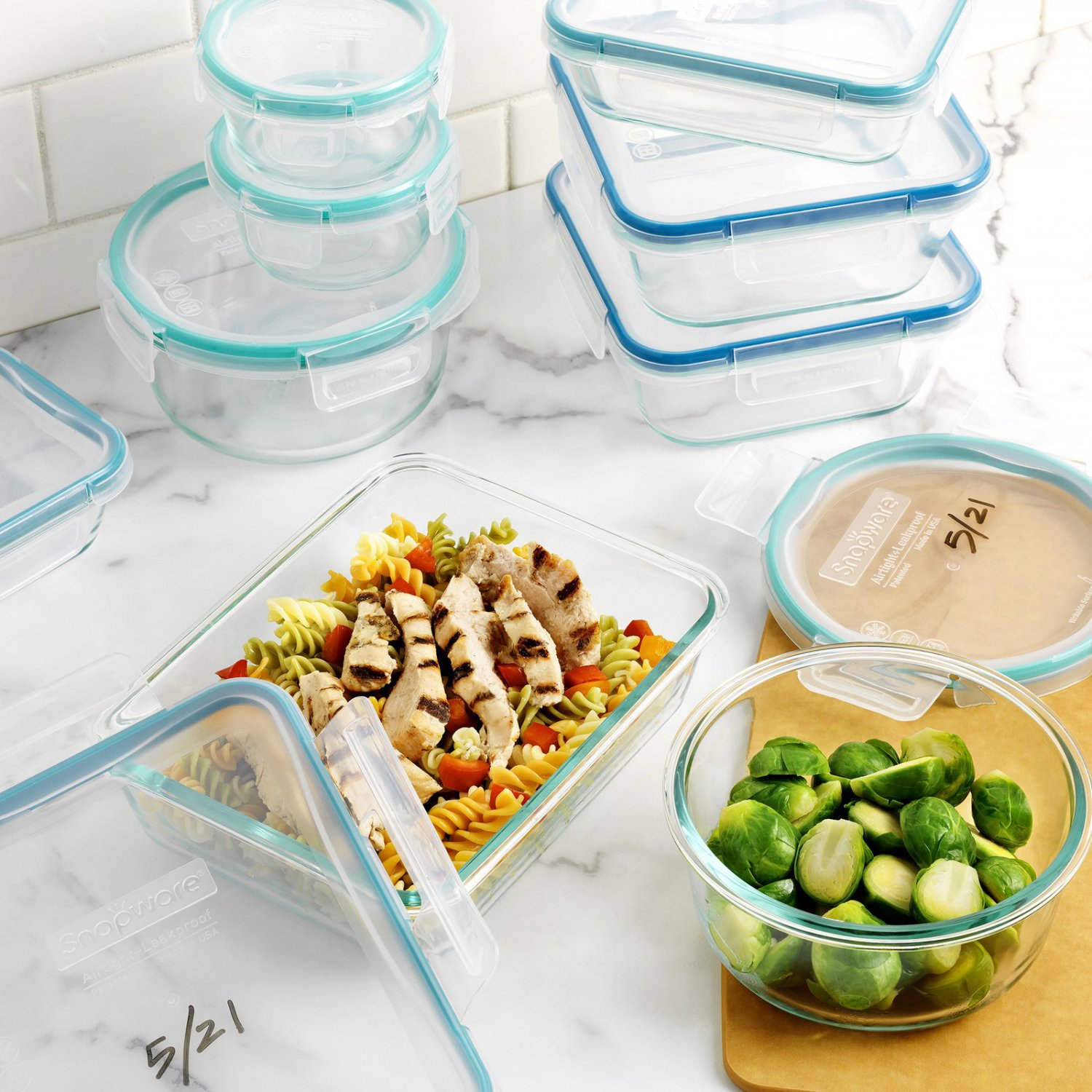 Snapware Pyrex 18-piece Glass Food Storage Set, Airtight, Leak-Proof