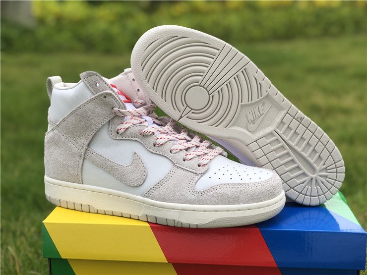 Unisex Dunk High Notre Light Orewood Brown CW3092-100