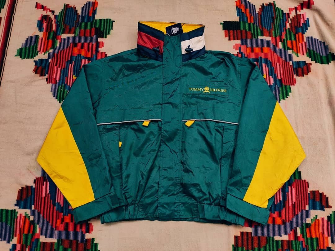 TOMMY HILFIGHER VINTAGE BIG LOGO