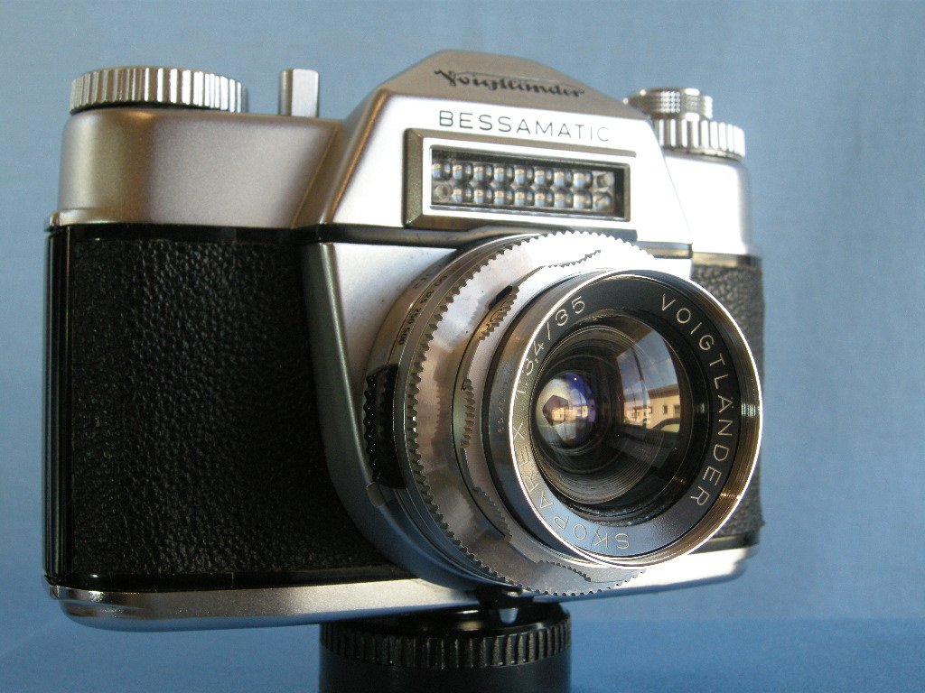 Vintage Voigtlander Bessamatic SLR Film Camera with Skoparex 3.4/35 Lens · Made in Germany