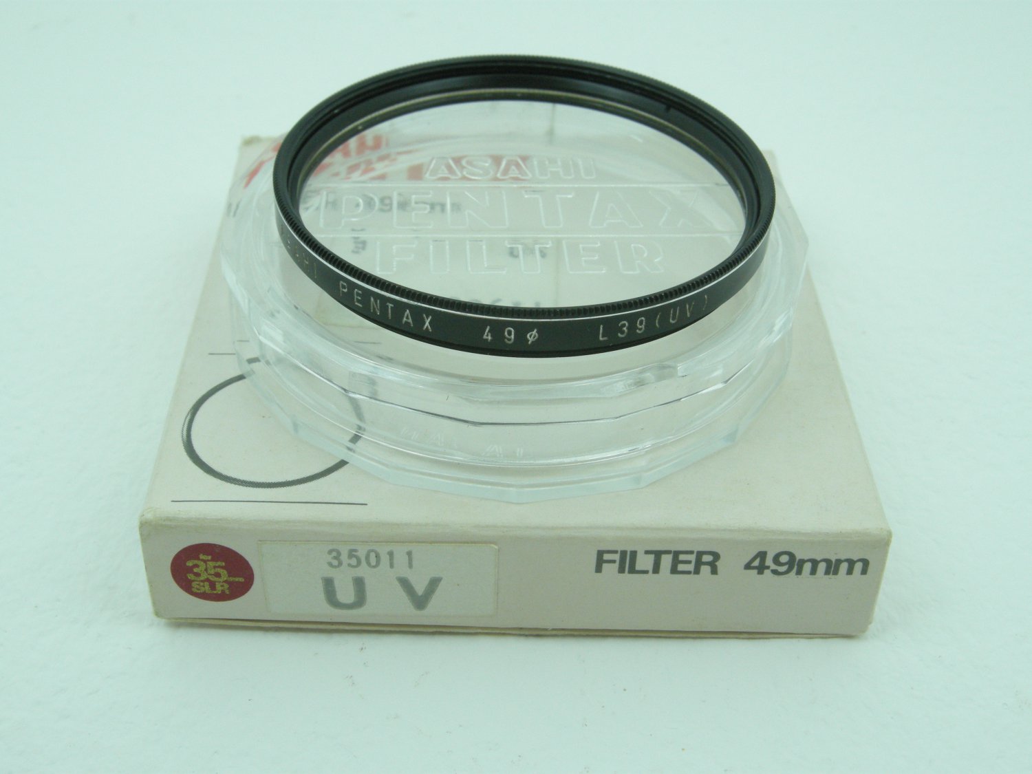 Vintage Asahi Pentax 49mm L39 UV Filter in Original Case & Box
