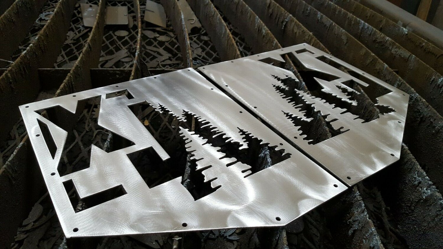 8401 fits JEEP CHEROKEE HOOD VENTS XJ MJ ZJ WJ VENTS XJ Trees Bare