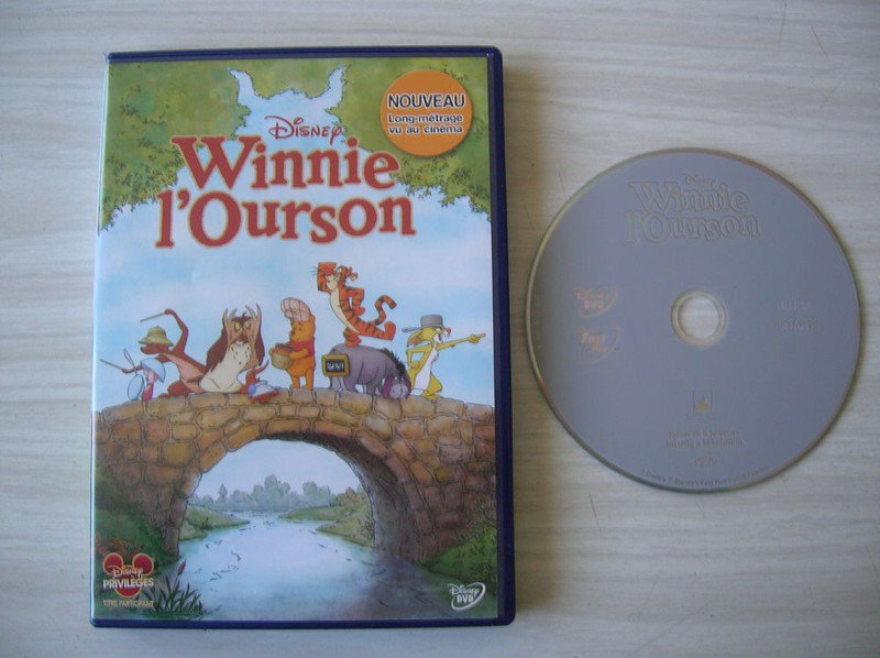 Winnie the Pooh disney dvd in good condition