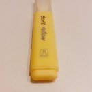 new soft yellow fluo marker