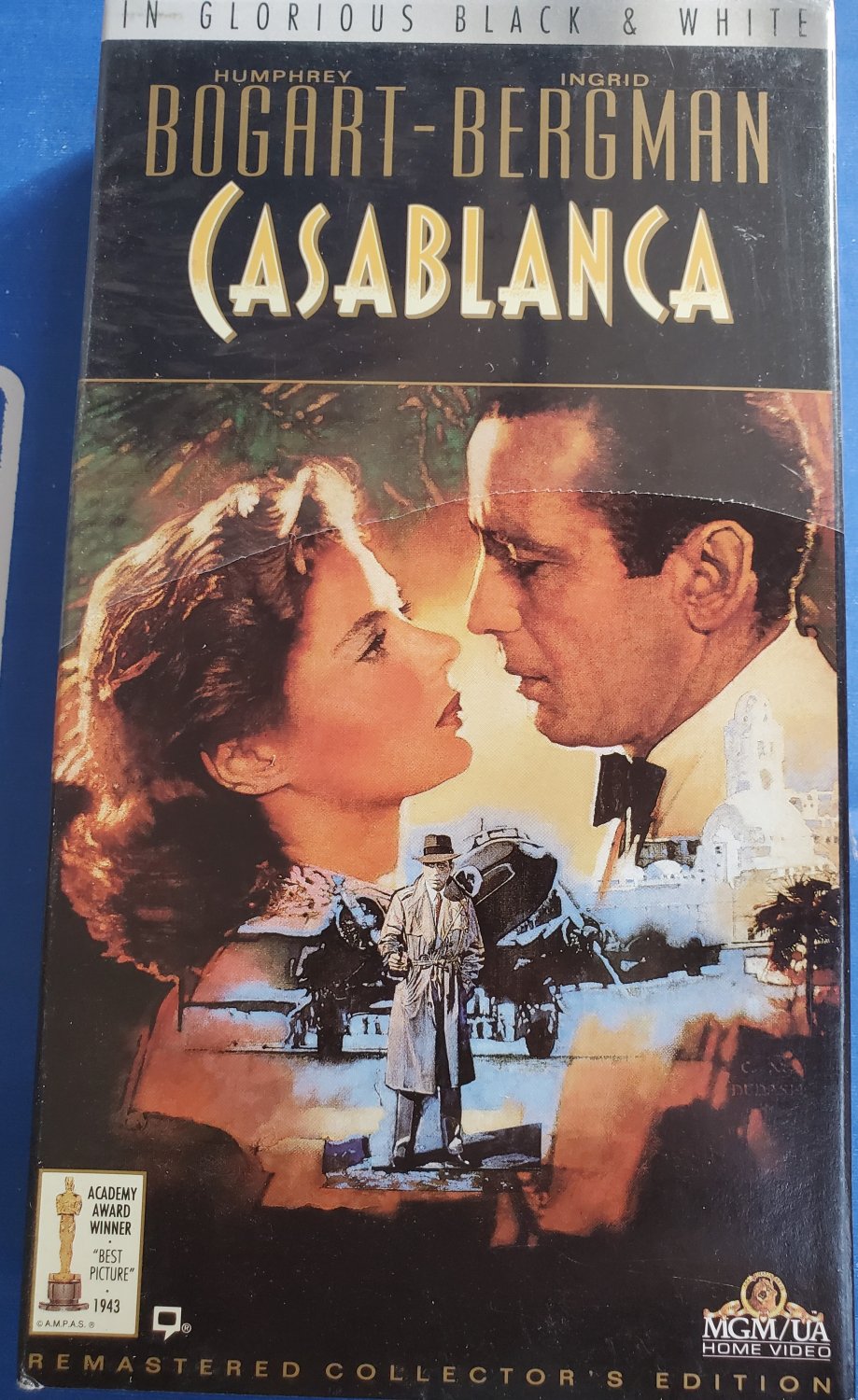 Casablanca VHS Video Tape Humphrey Bogart Ingrid Bergman Black & White