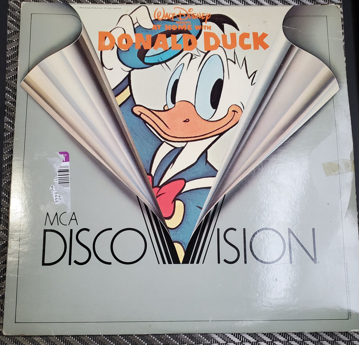 Video Laserdisc Walt Disney At Home With Donald Duck