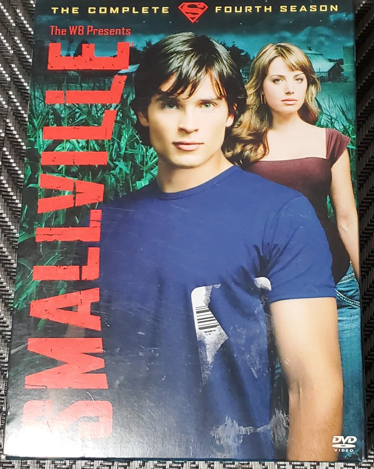 Smallville The Complete Fourth 4 Season 6 Disc DVD Box Set