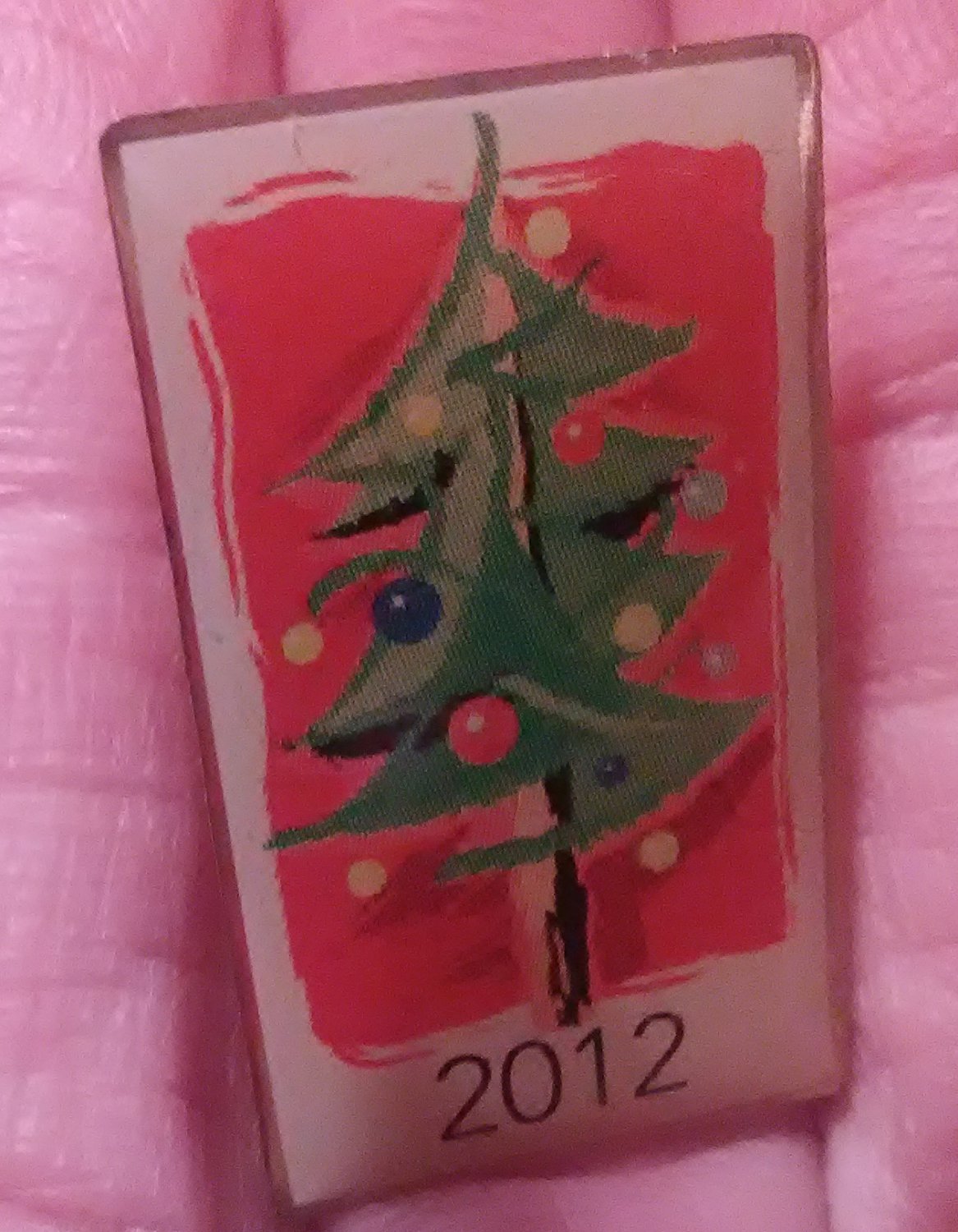 2012 Christmas Tie Tree Tack Pin Collectible 1 Enamel Lapel Pin 6g10p