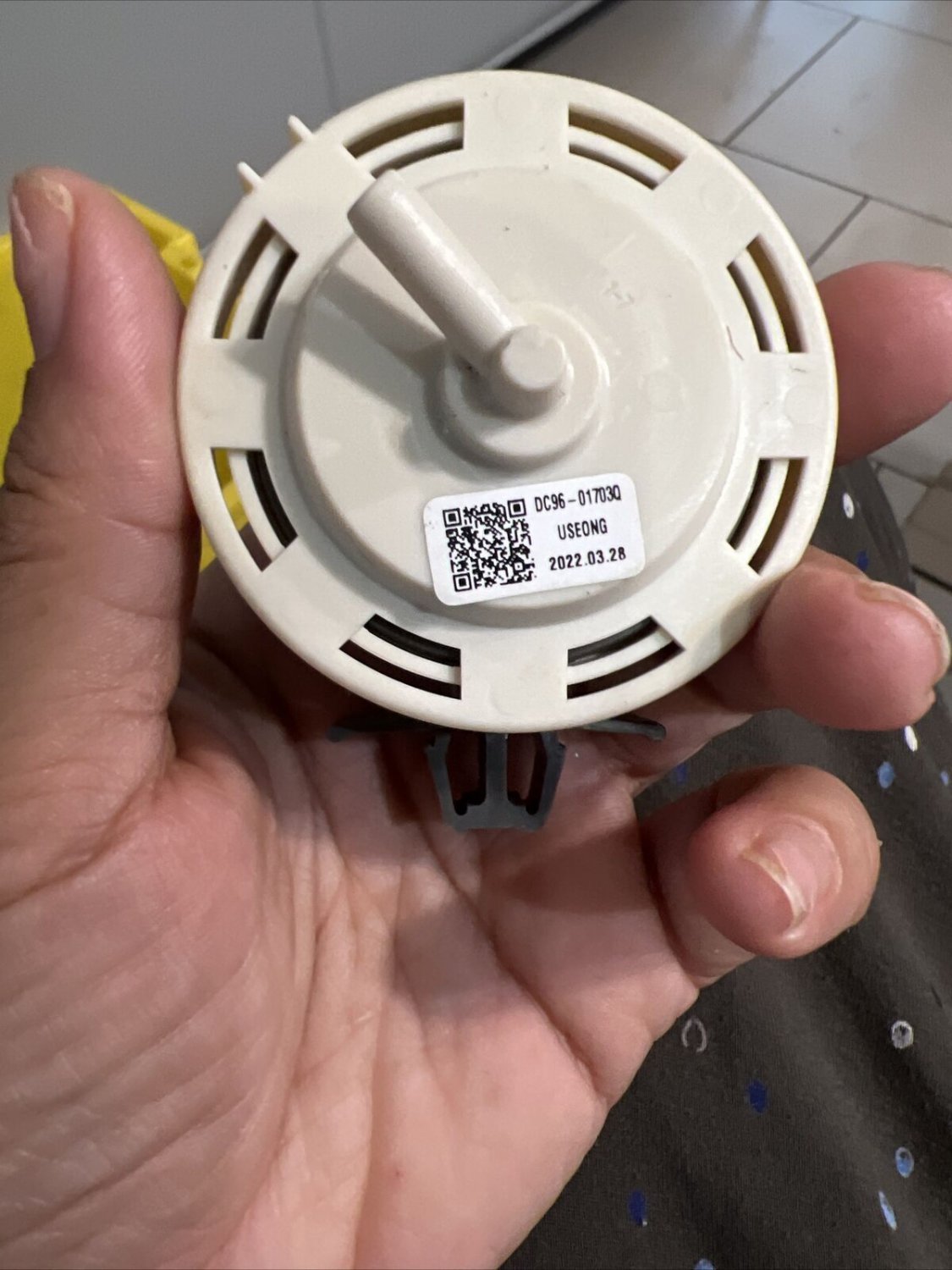 SAMSUNG WASHER PRESSURE SWITCH PART DC9601703Q