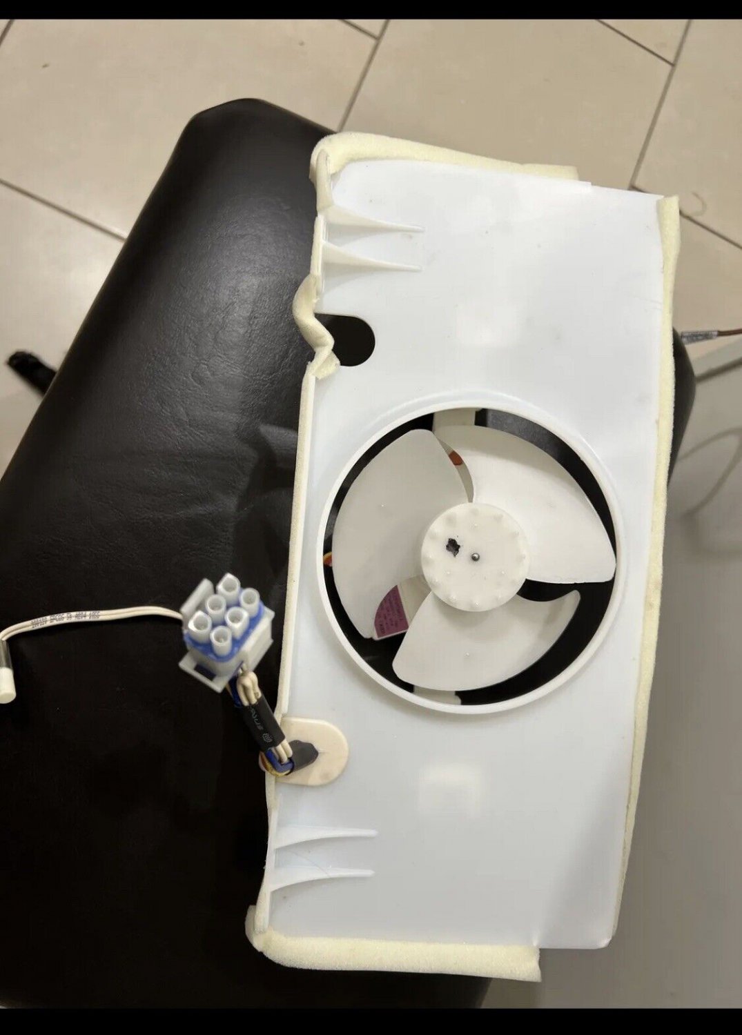 GE Refrigerator evaporator fan motor WR60X30370 or WR60X10307 Complete Kit