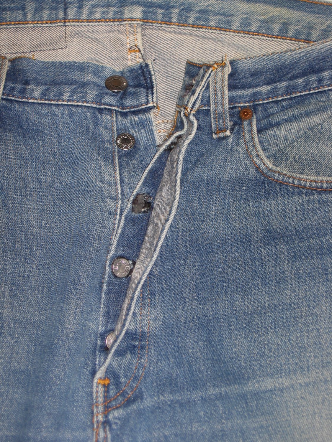 Vintage Levis Strauss Button Fly 501 Blue Jeans Pants Size 38 x 30 Red Tab