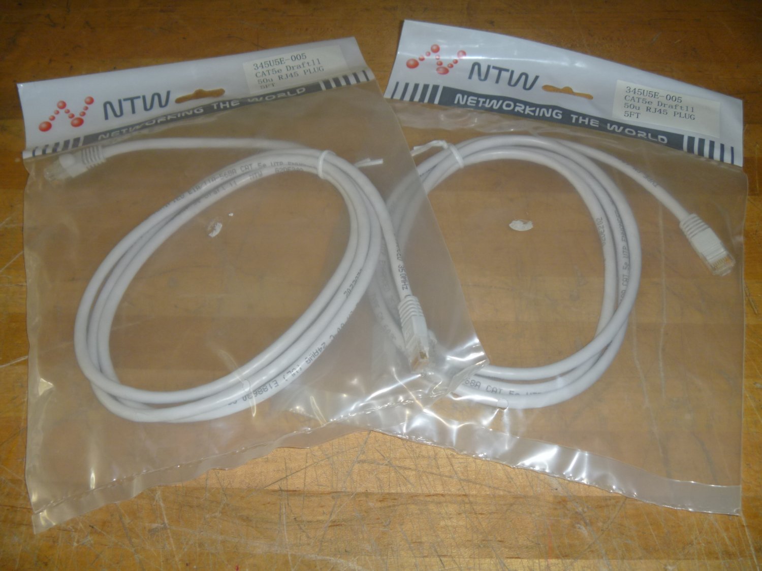 Network Cables  CAT 5E    5 Ft