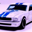 RARE KEY CHAIN 1965/1966 WHITE BLUE FORD MUSTANG FASTBACK CUSTOM LIMITED EDITION RARE KEY CHAIN 1965/1966 WHITE BLUE FORD MUSTANG FASTBACK CUSTOM LIMITED EDITION
