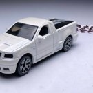RARE HTF KEYCHAIN WHITE FORD F150 CUSTOM Ltd EDITION GREAT GIFT or DIORAMA