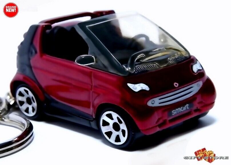RARE KEY CHAIN RED SMART FORTWO PASSION COUPE CUSTOM Ltd EDITION GREAT GIFT