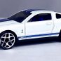 RARE KEYCHAIN WHITE FORD SHELBY MUSTANG GT500 CUSTOM Ltd EDITION NICE GIFT
