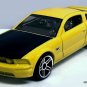RARE KEYCHAIN YELLOW BLACK FORD MUSTANG GT CUSTOM Ltd EDITION GREAT GIFT