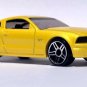 RARE KEYCHAIN YELLOW FORD MUSTANG GT CUSTOM Ltd EDITION GREAT GIFT NOVELTY