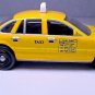 RARE KEYCHAIN FORD CROWN VICTORIA TAXI NEW YORK SOUVENIR GREAT GIFT