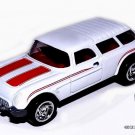 RARE KEYCHAIN WHITE RED CHEVROLET CORVETTE NOMAD GREAT GIFT & DESK DISPLAY