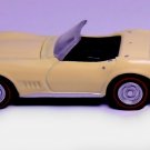 ������������RARE KEYCHAIN VANILLA 68~69 CHEVY CORVETTE C3 CONVERTIBLE GREAT GIFT������������