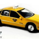 ������������ KEYCHAIN CHEVROLET YELLOW TAXI CAB ������ ������ NEW YORK SOUVENIR ������GREAT GIFT���