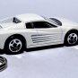 í ¼í¾RARE KEYCHAIN WHITE FERRARI TESTAROSSA MIAMI VICE DON JOHNSON GREAT GIFTí ¼í¾