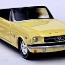������������RARE CUSTOM KEYCHAIN VANILLA 64½/65 FORD MUSTANG CONVERTIBLE GREAT GIFT������������