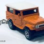 RARE KEYCHAIN ORANGE TOYOTA LAND CRUISER FJ40 CUSTOM Ltd. Ed. GREAT GIFT