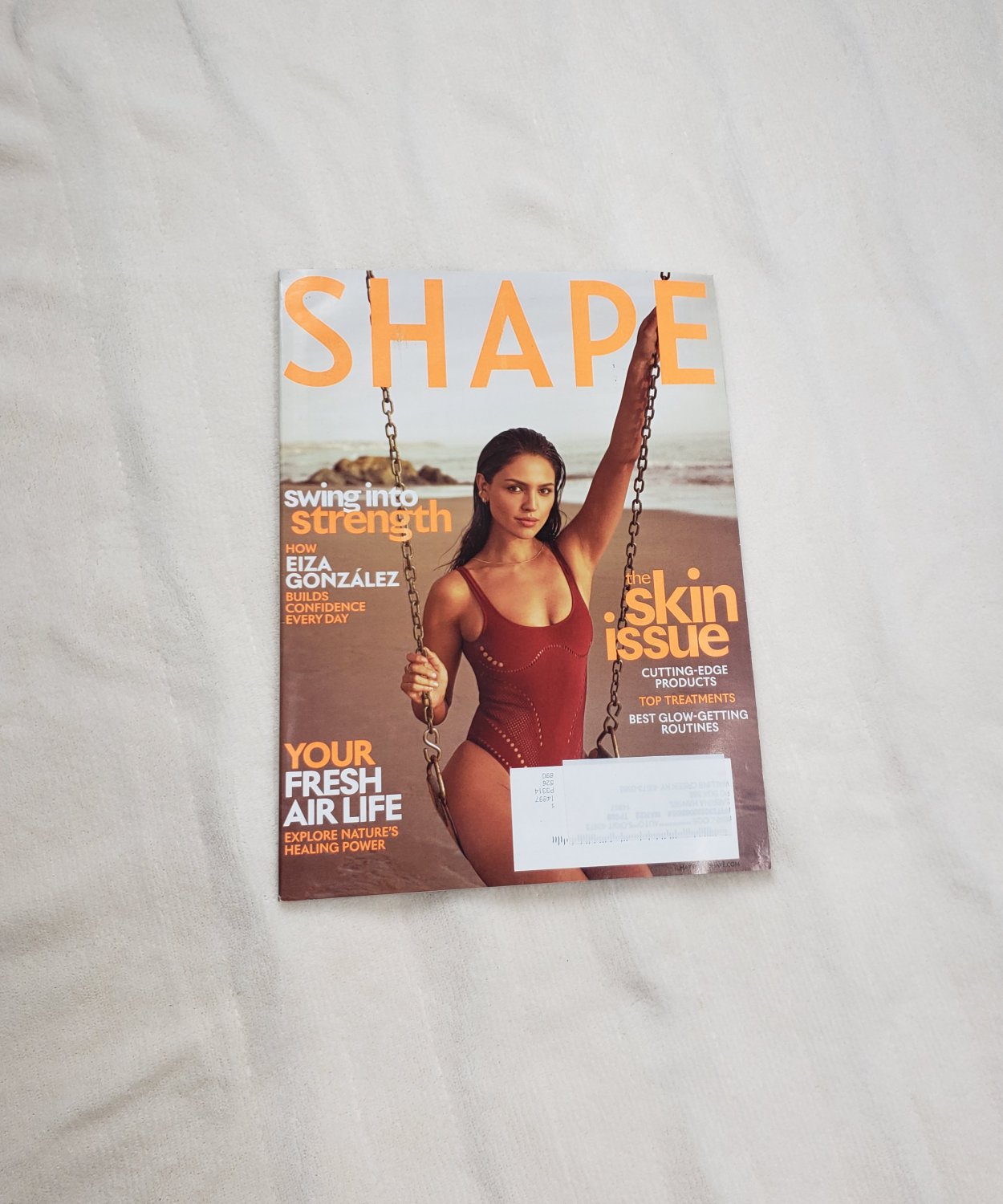 Eiza Gonzalez Cover Shape Magazine The Skin Issue May 2021 Vol 40 No 8