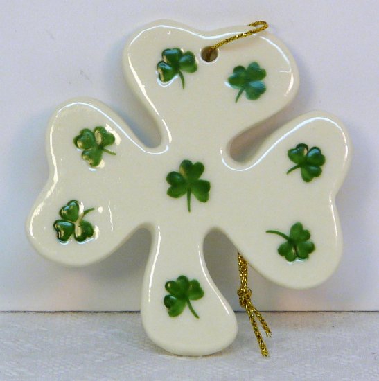 Ceramic pottery Christmas ornament Irish shamrock white green Celtic