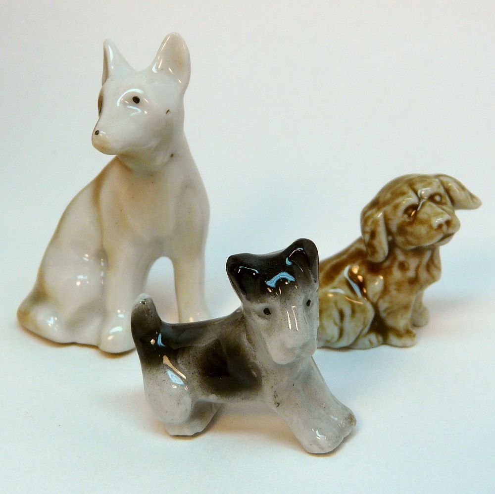 figurines ceramic