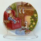 Hallmark Waiting for Santa1988 Collector's Series 2 porcelain miniature Christmas plate stand box
