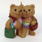 Hallmark Christmas ornament Sister to Sister 1998 QX6693