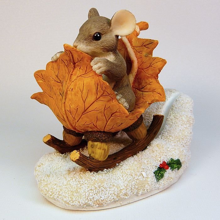 Charming Tails One Mouse Open Sleigh GCC exclusive 98/195 1997 special ...